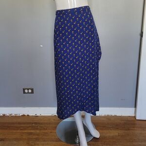 Collectif Bright and Beautiful Gwendolyn Wild Floral Skirt, BNWT, Size XL